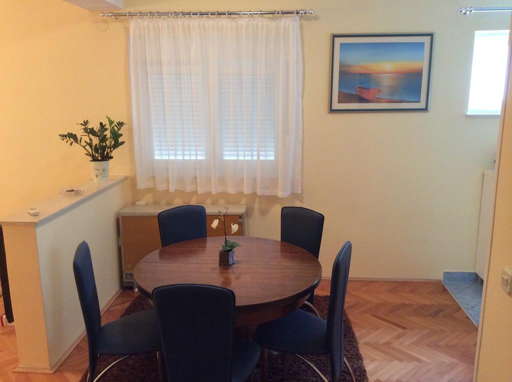 Apartment Satus Подстрана Екстериор снимка