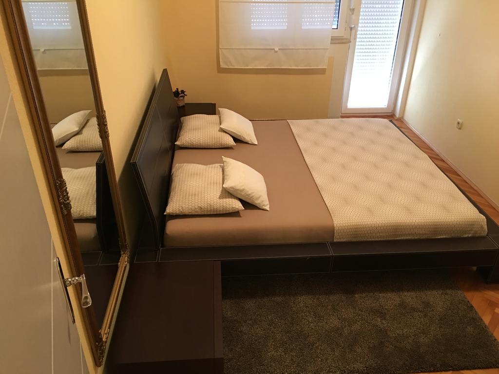 Apartment Satus Подстрана Екстериор снимка